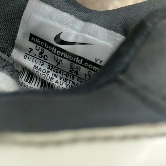 NIKE Delta Force Toddler Sz 4 C - Picture 8 of 8